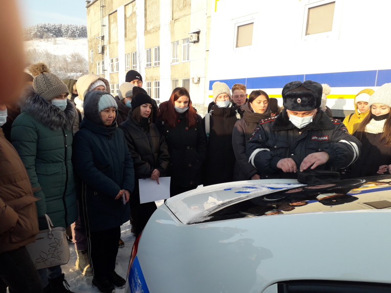 Встреча студентов ЭЮФ ГАГУ с сотрудниками полиции 