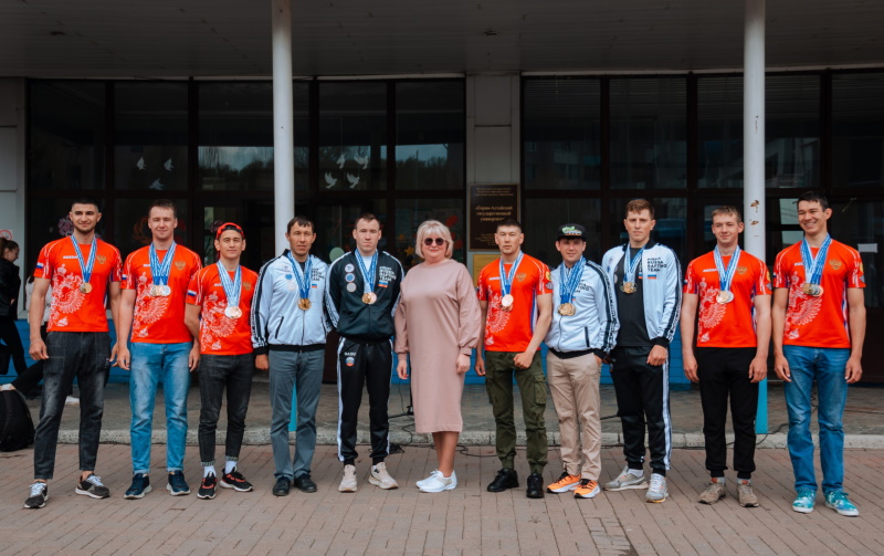 Возвращение чемпионов