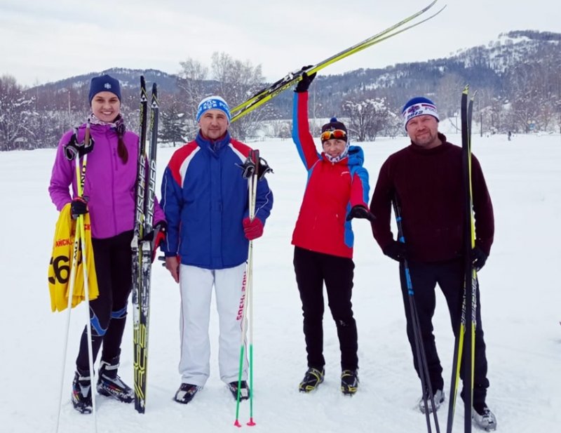 Сборная команда ГАГУ - бронзовый призёр соревнований по зимнему троеборью