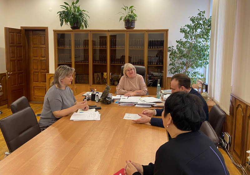 Взаимовыгодное сотрудничество с АГУ